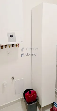 Pronájem bytu 2+kk, Praha, U plynárny, 75 m2