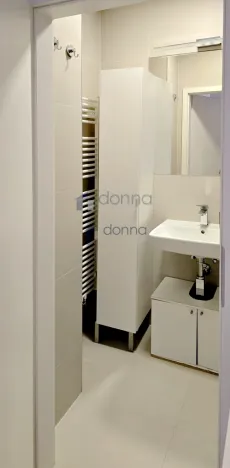 Pronájem bytu 2+kk, Praha, U plynárny, 75 m2