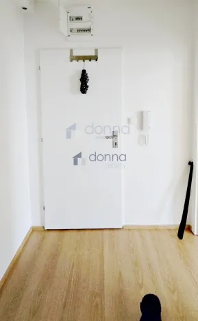 Pronájem bytu 2+kk, Praha, U plynárny, 75 m2