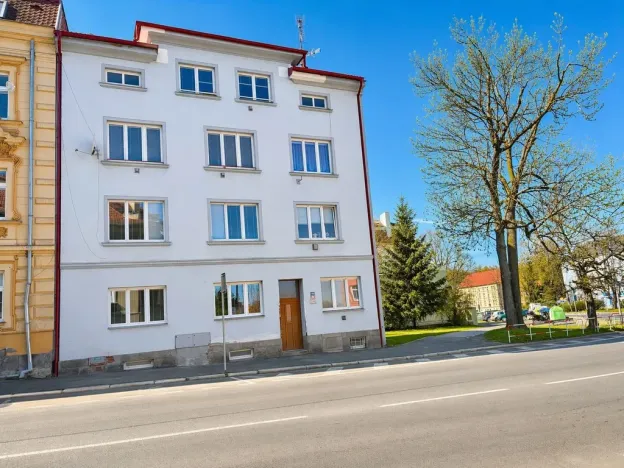 Prodej bytu 2+1, Cheb, Májová, 63 m2