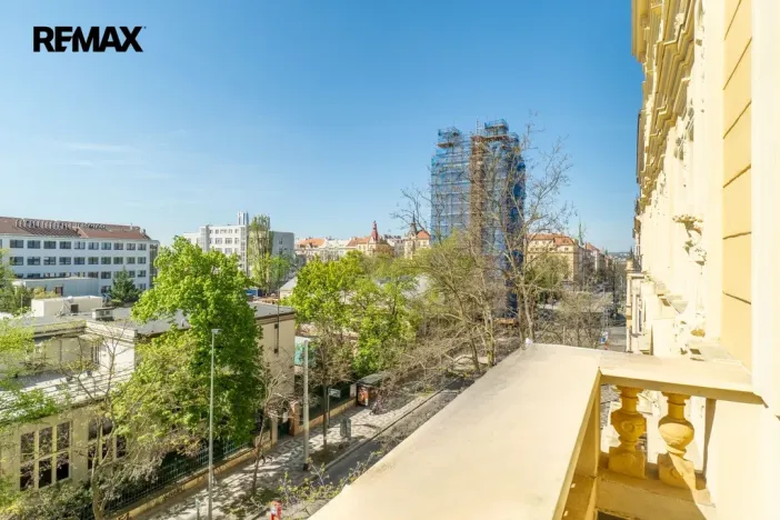 Pronájem bytu 2+kk, Praha - Vinohrady, Korunní, 65 m2