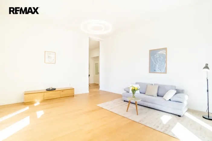 Pronájem bytu 2+kk, Praha - Vinohrady, Korunní, 65 m2