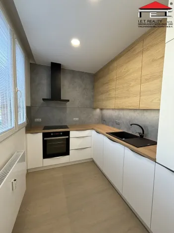 Pronájem bytu 2+kk, Frýdek-Místek - Místek, Janáčkova, 56 m2