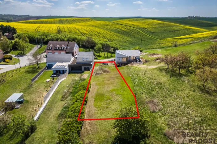 Prodej pozemku pro bydlení, Hovorany, 928 m2