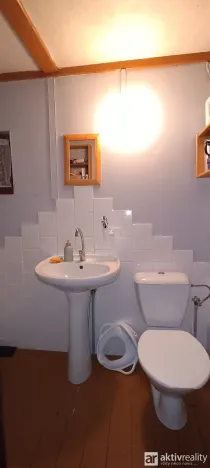 Pronájem chaty, Ledce, 44 m2