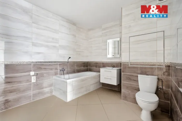 Pronájem bytu 3+kk, Liberec - Liberec II-Nové Město, Chrastavská, 96 m2