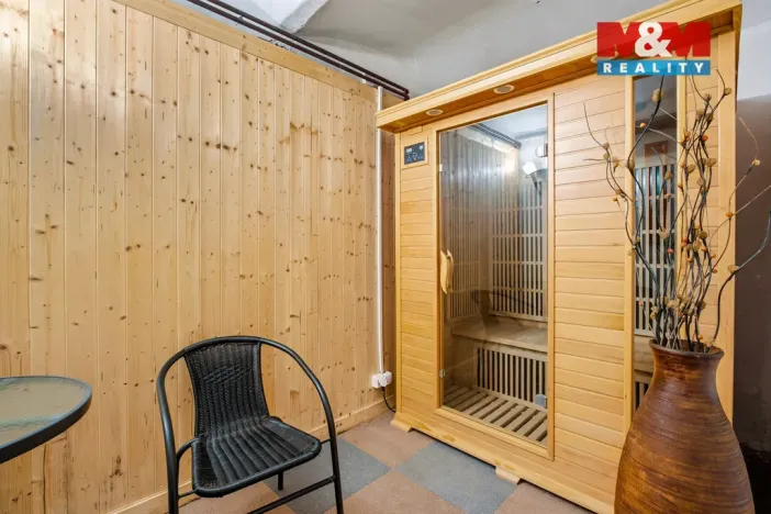 Prodej činžovního domu, Bílina, Seifertova, 680 m2