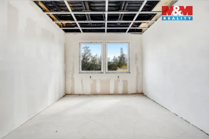 Prodej činžovního domu, Chomutov, Beethovenova, 1800 m2