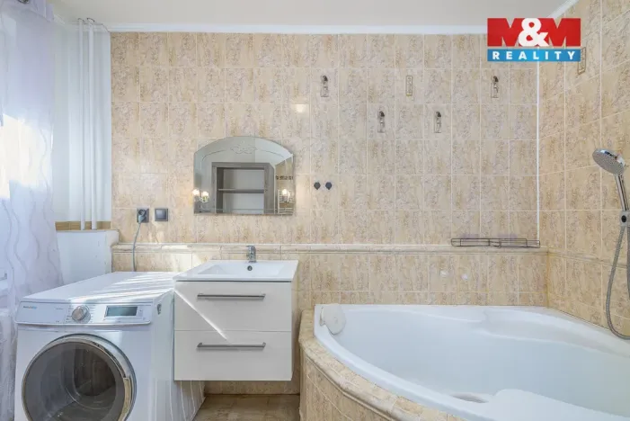 Prodej bytu 3+1, Třemošnice, 1. máje, 81 m2