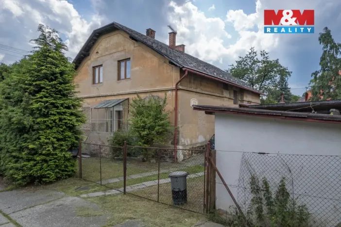 Prodej rodinného domu, Liptaň, 266 m2