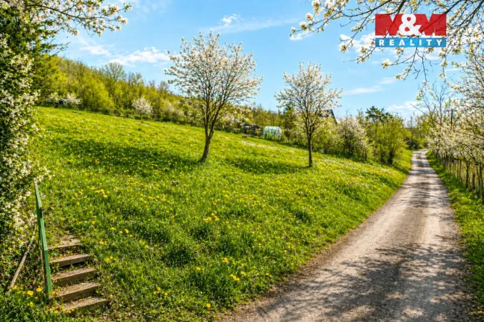 Prodej zahrady, Postoloprty - Mradice, 1582 m2