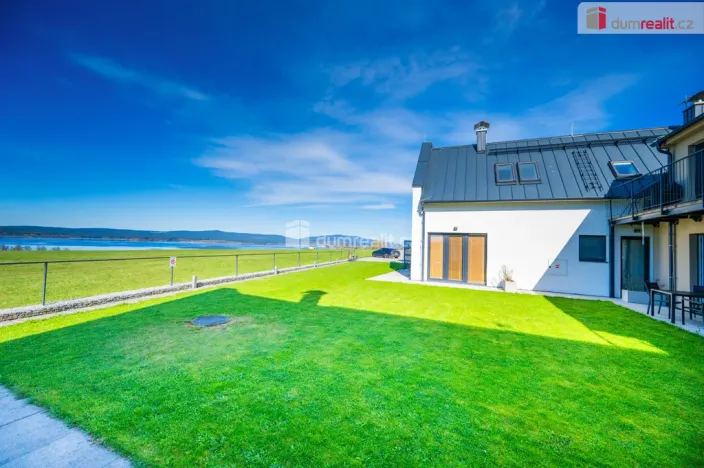 Prodej bytu 1+kk, Frymburk - Kovářov, 47 m2