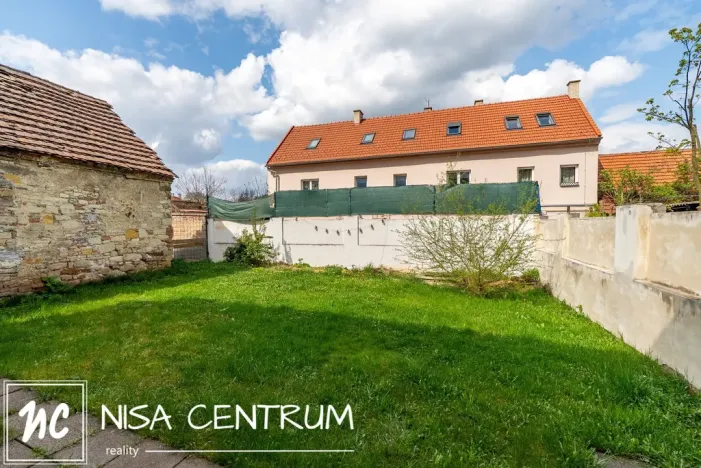 Prodej rodinného domu, Smečno, nám. T. G. Masaryka, 460 m2