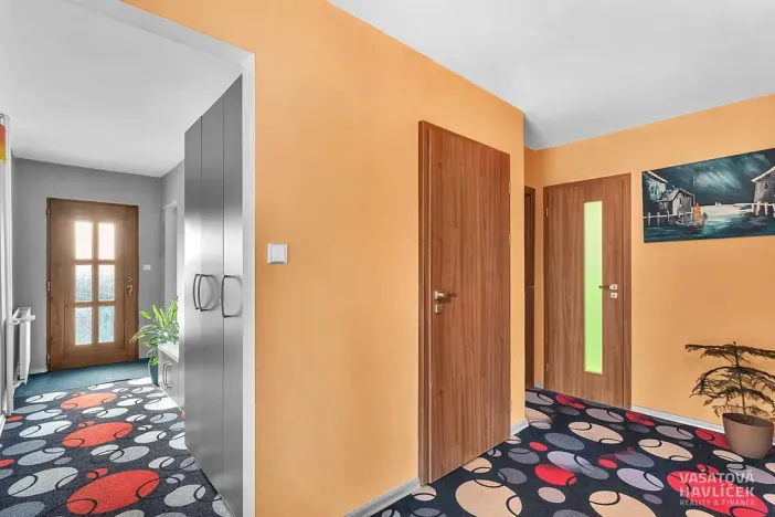 Prodej rodinného domu, Vysoká nad Labem, 280 m2