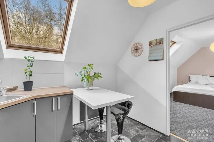 Prodej rodinného domu, Vysoká nad Labem, 280 m2