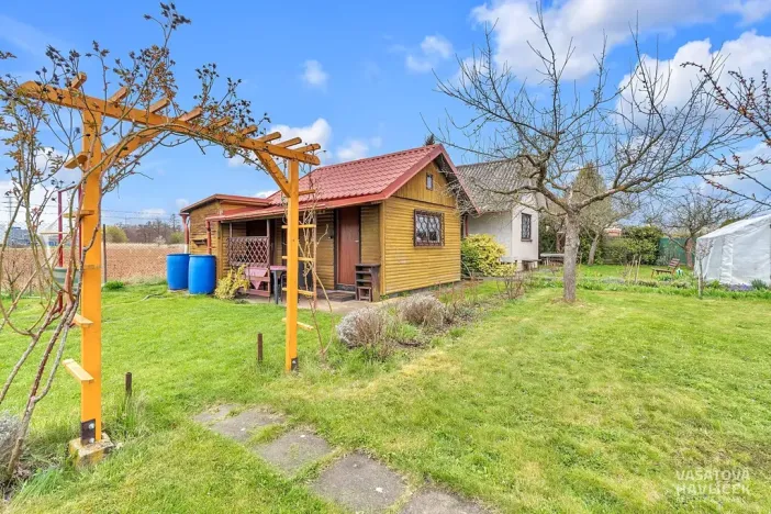 Prodej zahrady, Hradec Králové, 416 m2