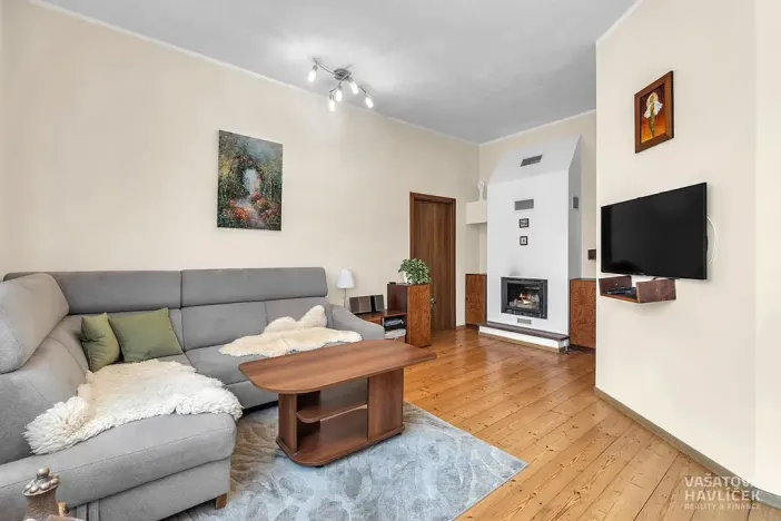 Prodej činžovního domu, Sezemice, Jungmannova, 690 m2