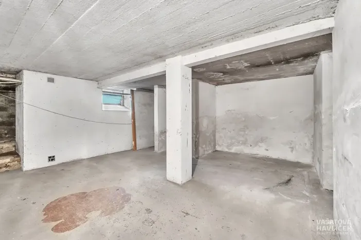 Prodej činžovního domu, Sezemice, Jungmannova, 690 m2