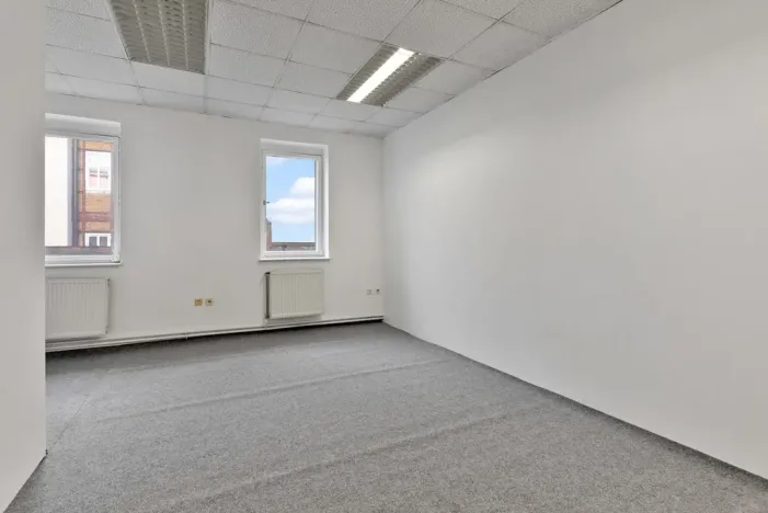 Prodej komerční nemovitosti, Liberec, Široká, 122 m2