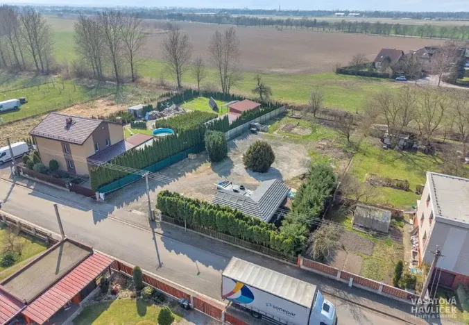 Prodej pozemku pro bydlení, Hradec Králové, 1476 m2