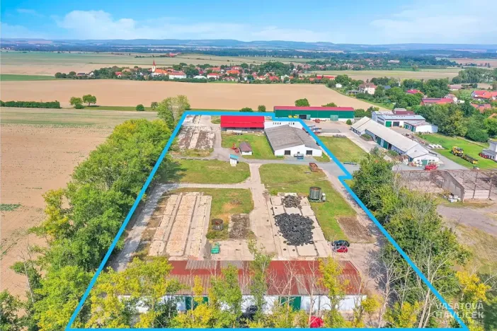 Prodej komerčního pozemku, Jasenná, 22131 m2