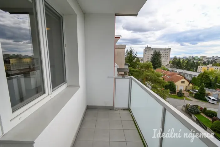 Pronájem bytu 1+1, Brno, Ječná, 37 m2