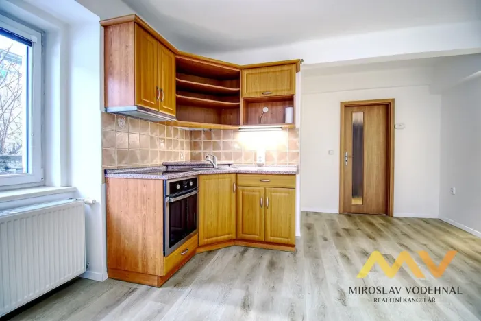 Pronájem bytu 2+kk, Hradec Králové, Střelecká, 38 m2