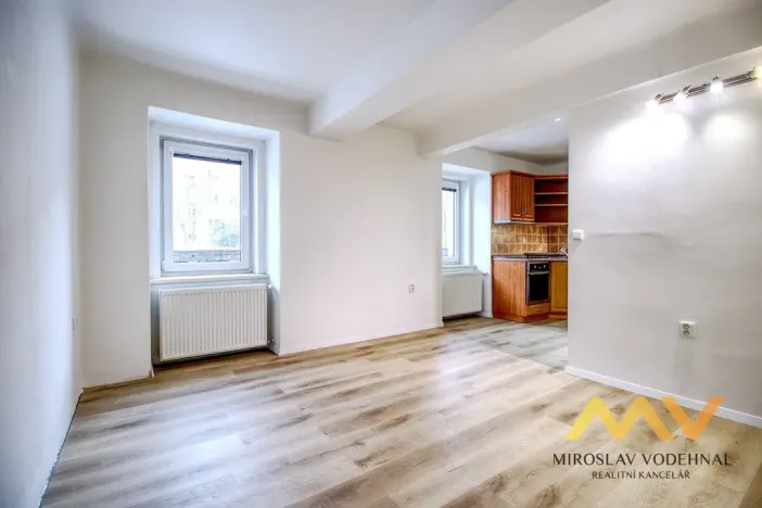 Pronájem bytu 2+kk, Hradec Králové, Střelecká, 38 m2