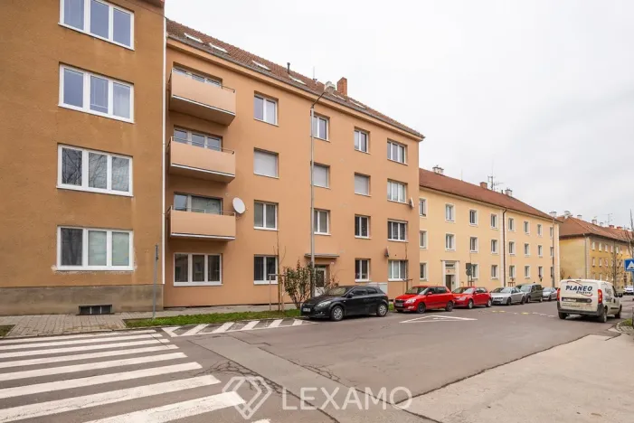 Pronájem bytu 2+kk, Znojmo, Smetanova, 53 m2