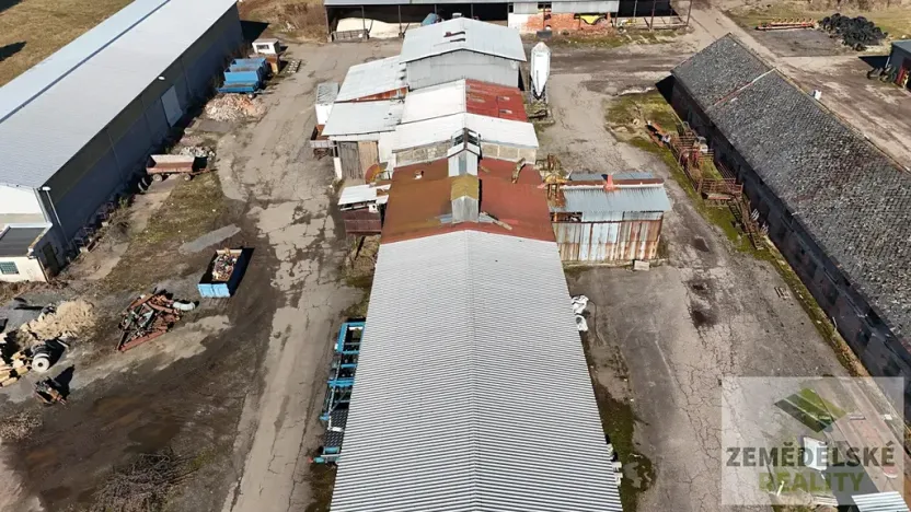 Prodej zemědělského objektu, Třebihošť, 1070 m2