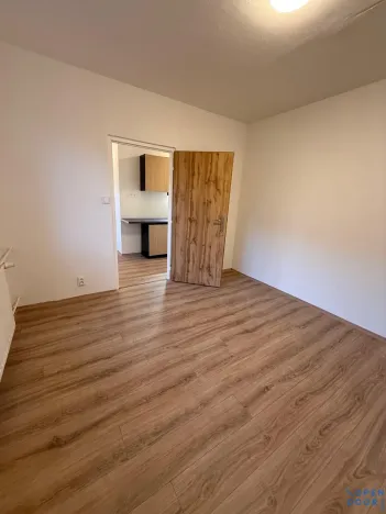 Pronájem bytu 3+1, Chomutov, Skalková, 60 m2