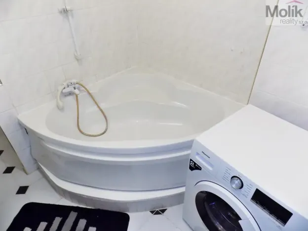 Prodej bytu 3+1, Teplice - Trnovany, Trnovanská, 71 m2