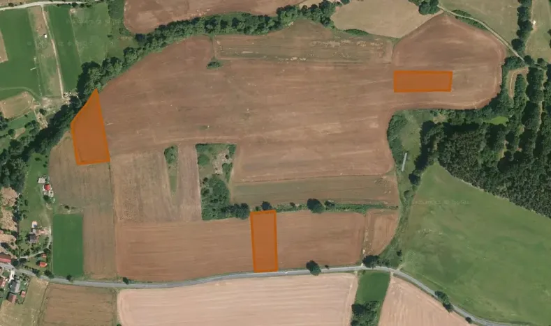 Prodej pole, Tojice, 44359 m2