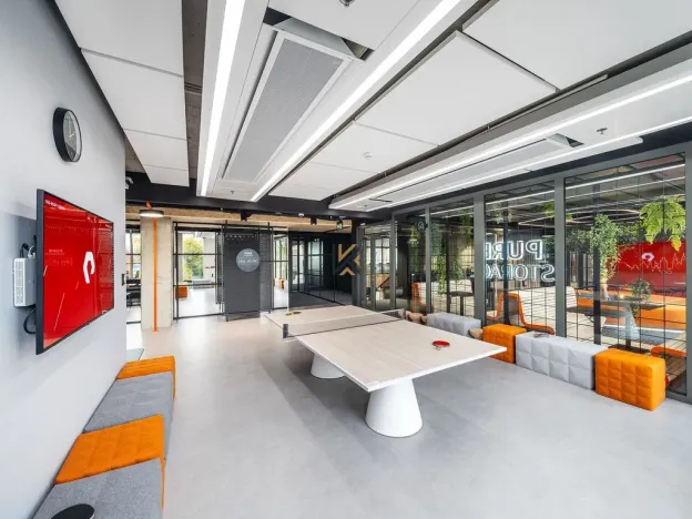 Pronájem kanceláře, Praha - Karlín, Karolinská, 3237 m2