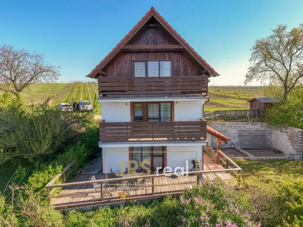 Prodej apartmánu, Strachotín, Sklepní, 160 m2