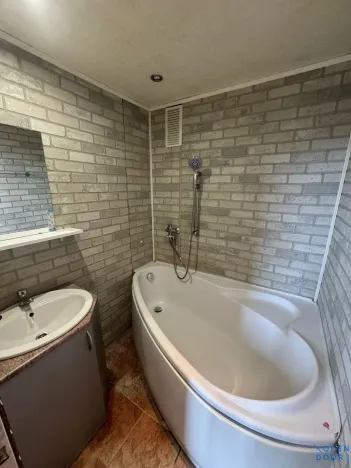 Pronájem bytu 2+1, Chomutov, Borová, 50 m2