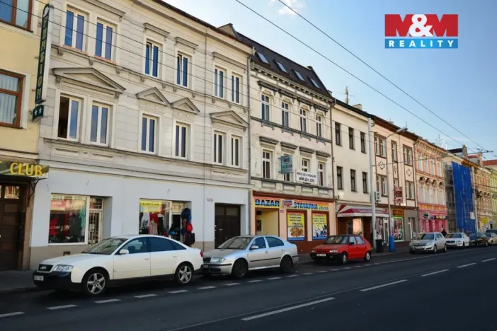 Pronájem obchodního prostoru, Teplice - Trnovany, Masarykova třída, 200 m2