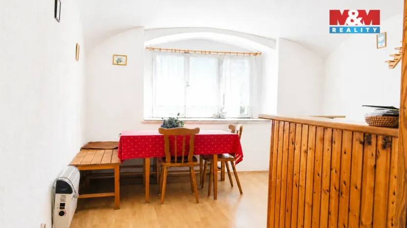 Prodej rodinného domu, Páleč, 100 m2