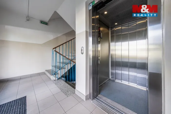 Pronájem bytu 3+kk, Praha - Hlubočepy, Renoirova, 72 m2