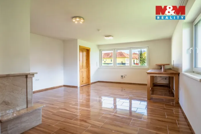 Prodej rodinného domu, Třešovice, 238 m2