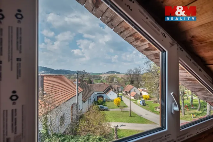 Prodej rodinného domu, Třešovice, 238 m2