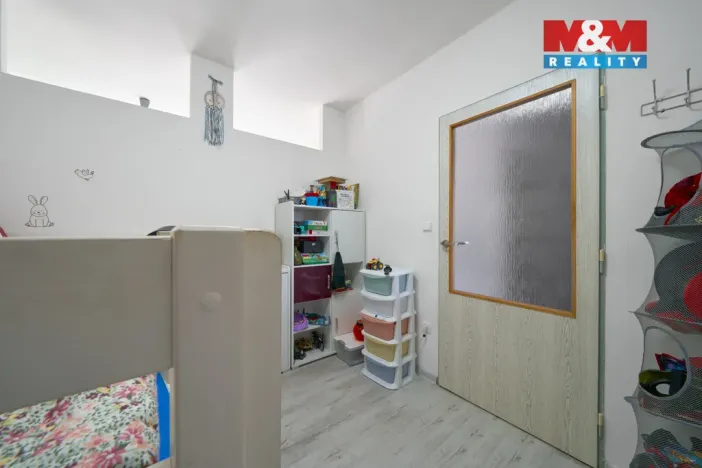 Prodej bytu 3+1, Broumov - Olivětín, Dukelská, 53 m2