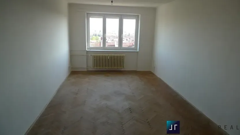 Prodej bytu 3+1, Praha - Strašnice, Černokostelecká, 64 m2