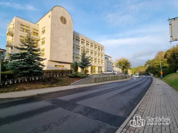 Pronájem obchodního prostoru, Sokolov, Boženy Němcové, 350 m2