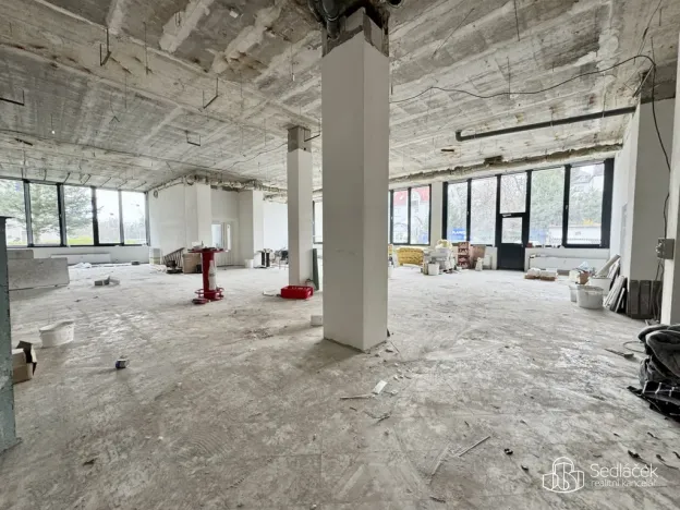 Pronájem obchodního prostoru, Sokolov, Boženy Němcové, 350 m2