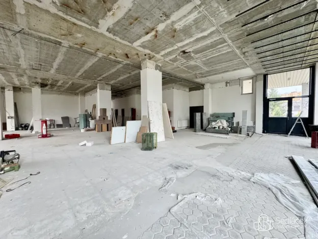 Pronájem obchodního prostoru, Sokolov, Boženy Němcové, 350 m2