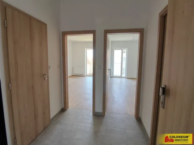 Pronájem bytu 2+kk, Znojmo, Vídeňská třída, 46 m2