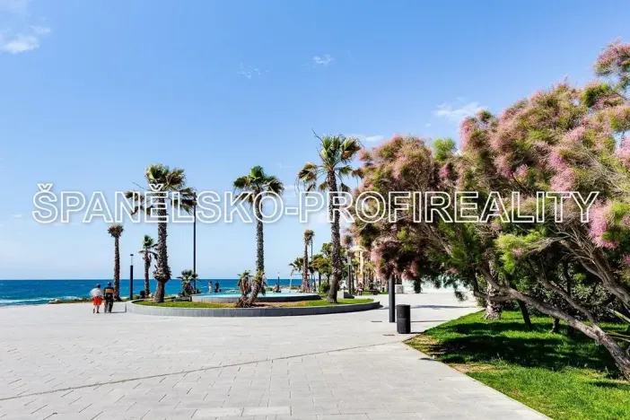 Prodej bytu 3+kk, Torrevieja, Španělsko, 58 m2