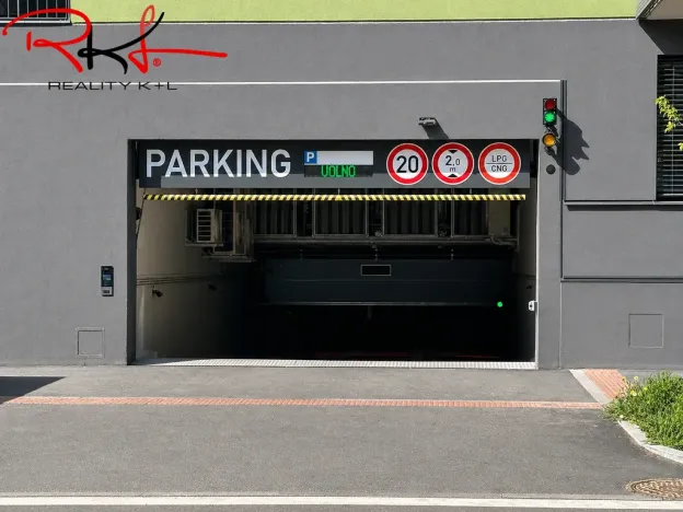 Pronájem garáže, Praha, Hábova, 18 m2