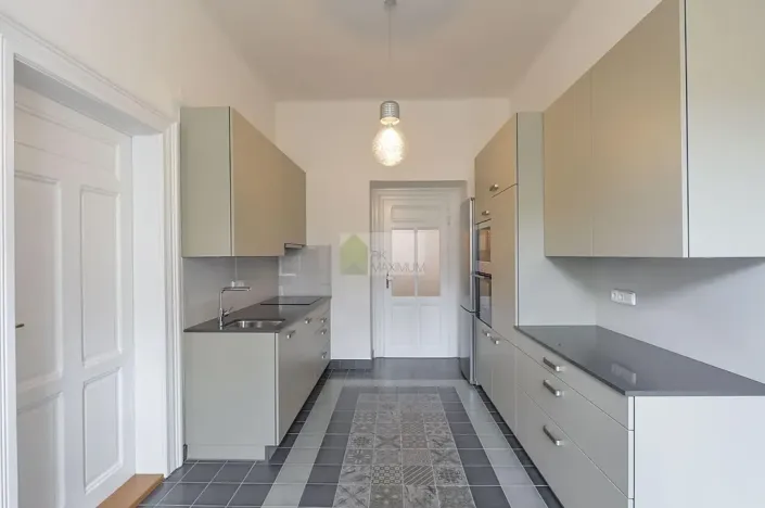 Pronájem bytu 3+1, Praha - Žižkov, 100 m2